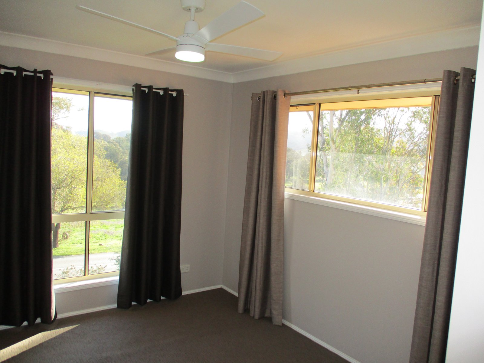 3/227 Wynyard Street TUMUT 11