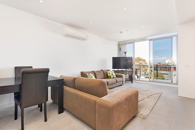 Gallery: 322/99-101 Dow Street
