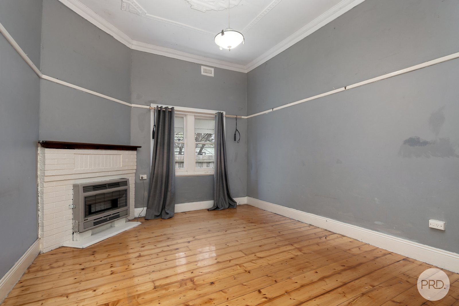 323 Barkly Street GOLDEN POINT 5