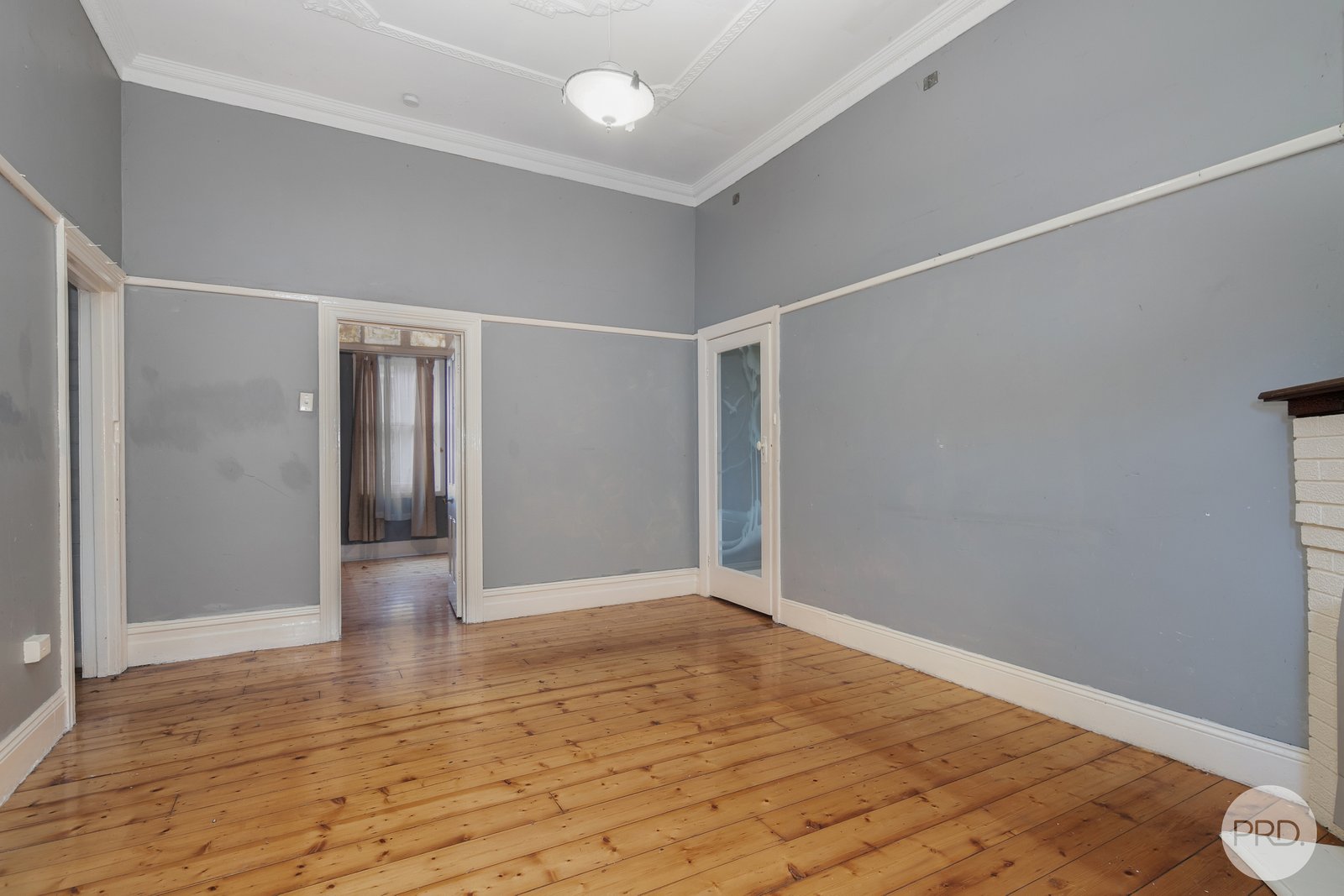 323 Barkly Street GOLDEN POINT 6