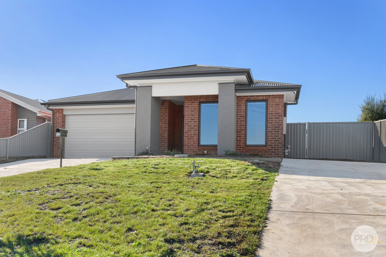 3/23 Flockhart Street MOUNT PLEASANT 2