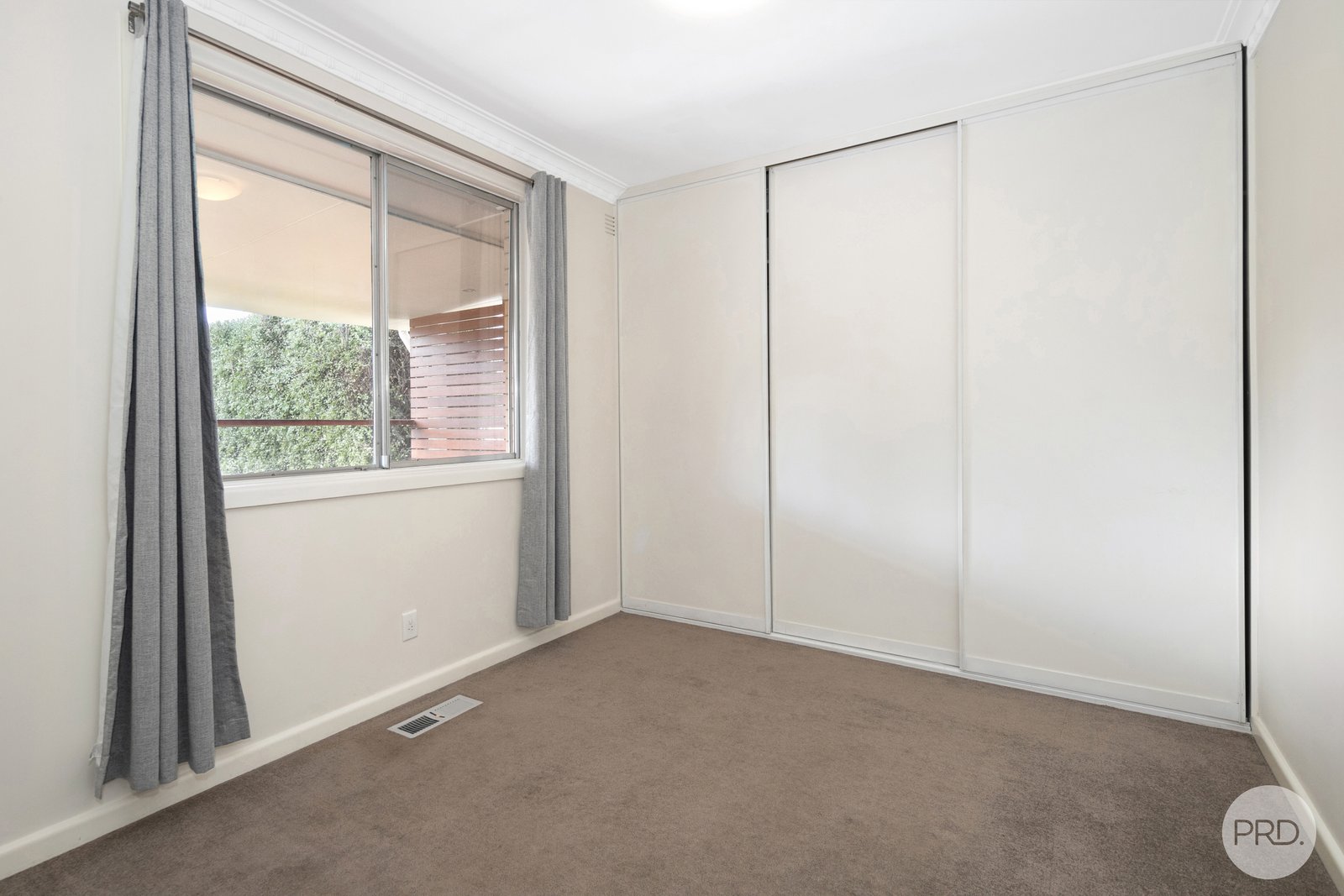 323 Humffray St N  BROWN HILL 8