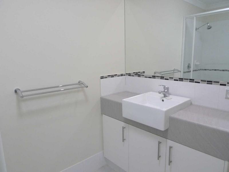 32/30 Malata Cresent  SUCCESS 7