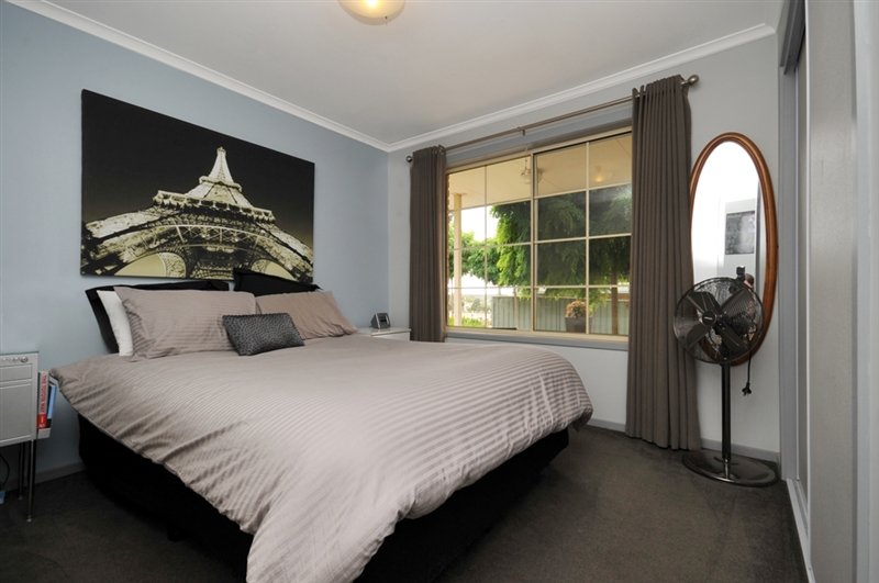 3/233 Eaglehawk Road LONG GULLY 5