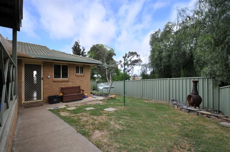 3/233 Eaglehawk Road LONG GULLY 8