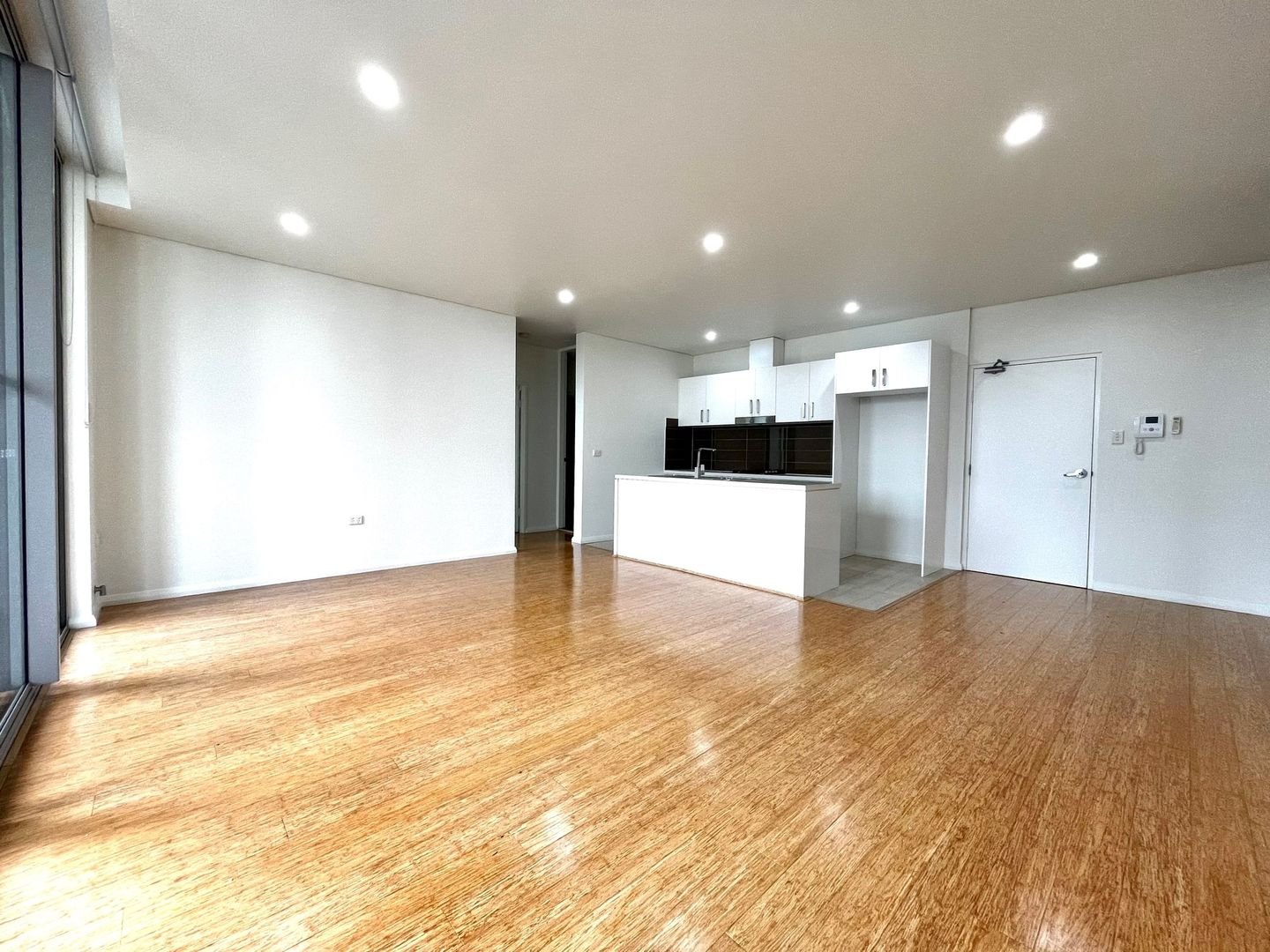 32/33 Euston Road ALEXANDRIA 3