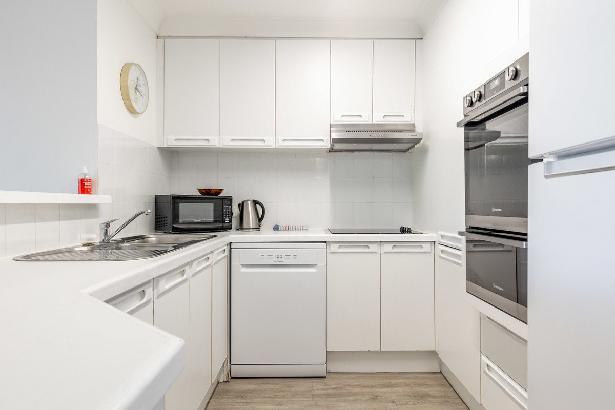 32/37 Peninsula Drive Surfers Paradise 5