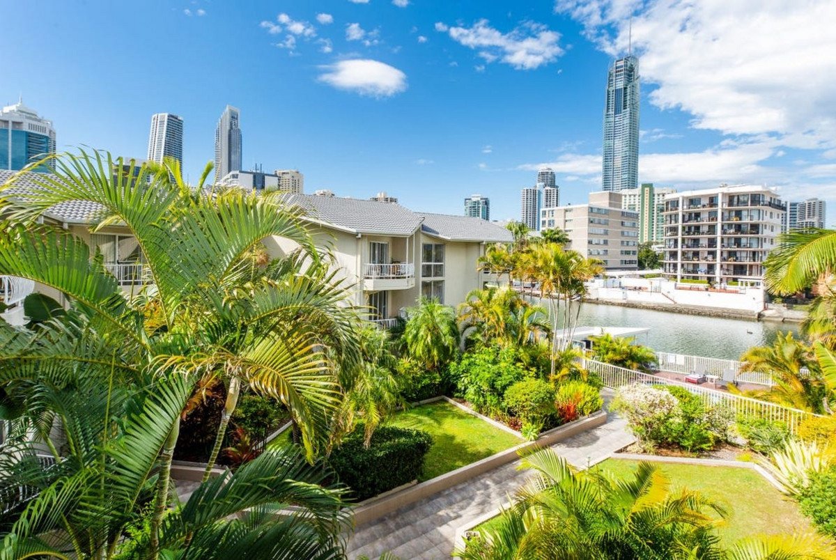 32/37 Peninsula Drive Surfers Paradise 13