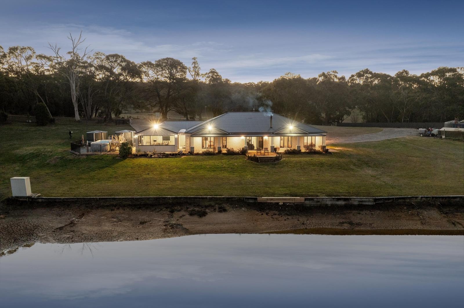 Gallery: 324 Glenisla Road