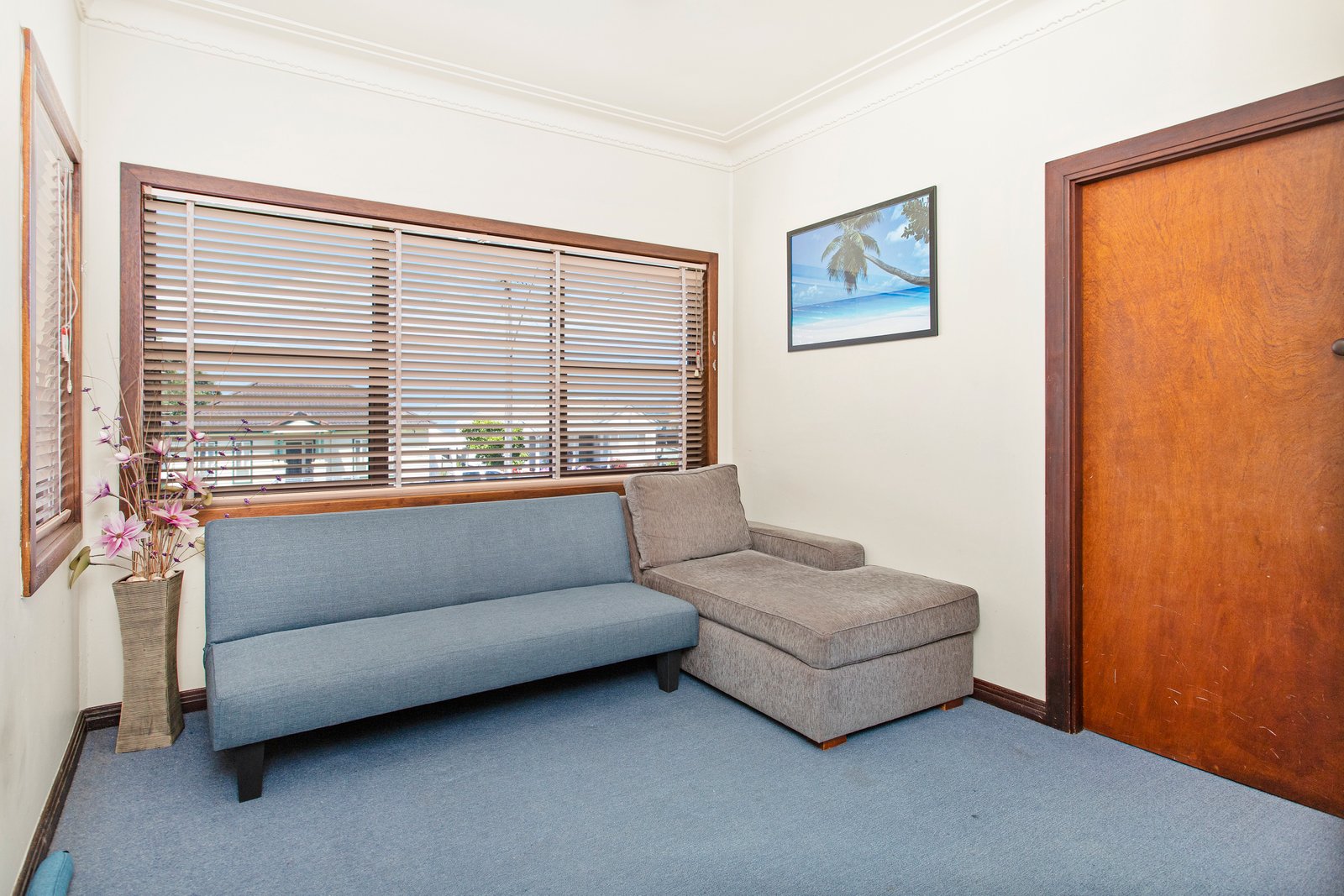 324 Northcliffe Drive LAKE HEIGHTS 8