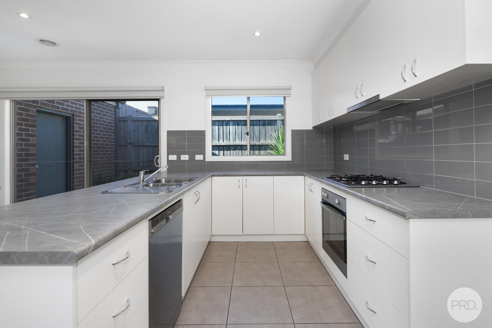 3/24 Olympic Avenue MOUNT CLEAR 5