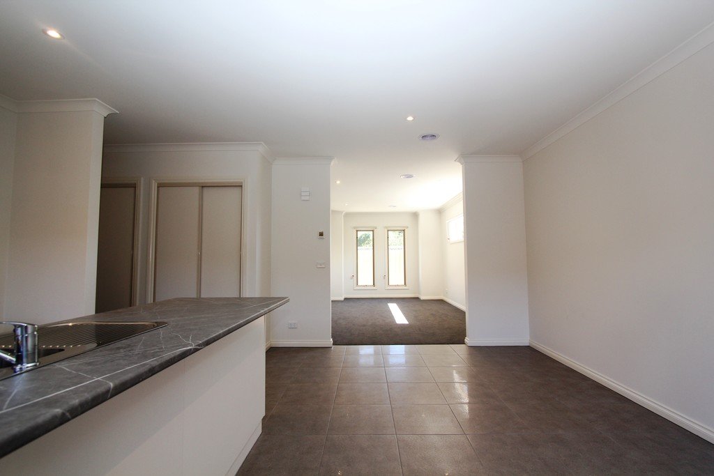 3/24 Olympic Avenue MOUNT CLEAR 5