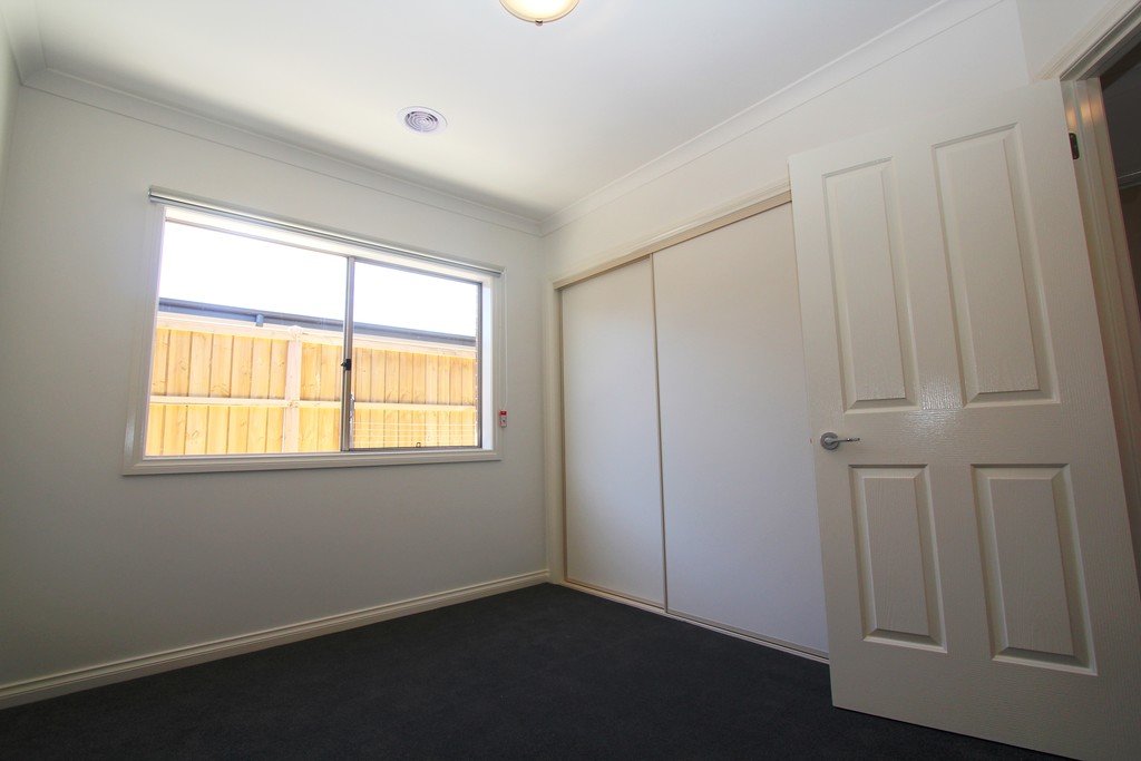 3/24 Olympic Avenue MOUNT CLEAR 10