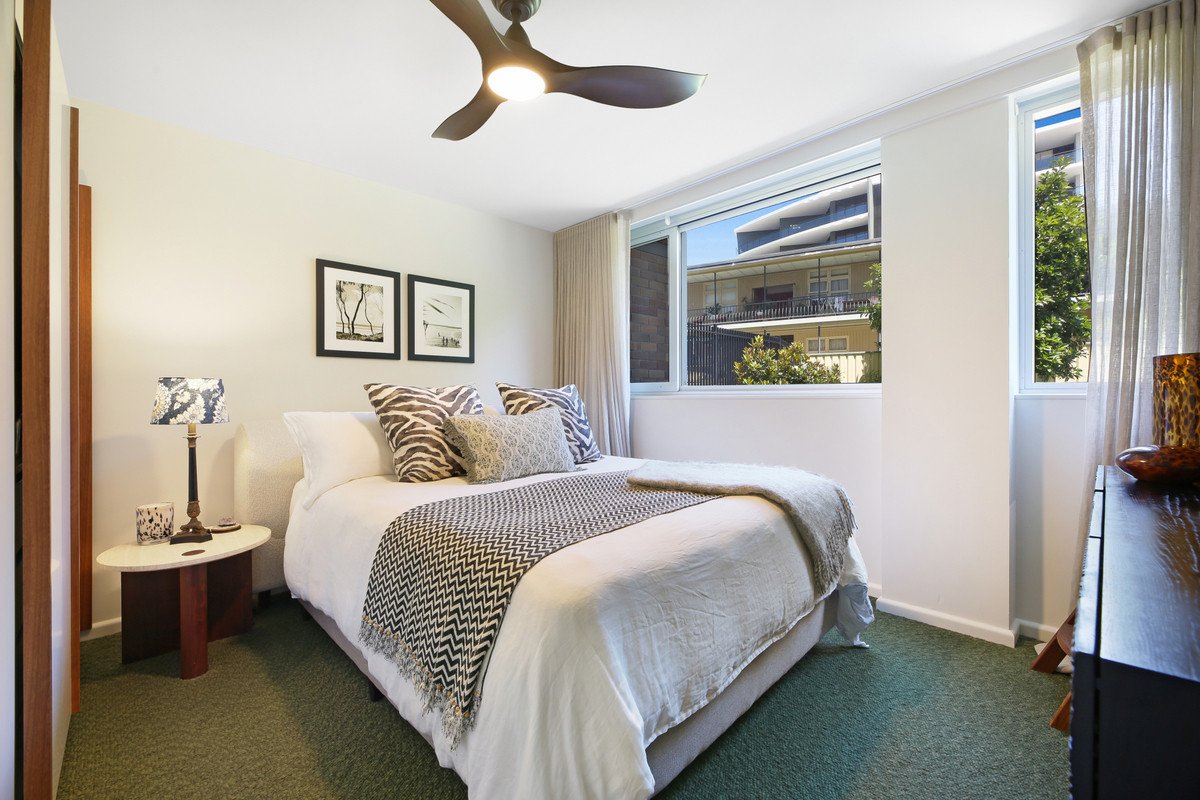 3/24 The Esplanade Burleigh Heads 16