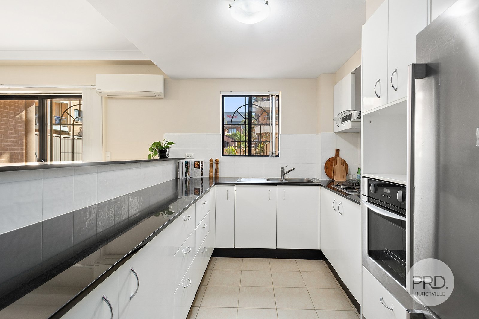 32/41-51 Wright Street HURSTVILLE 3