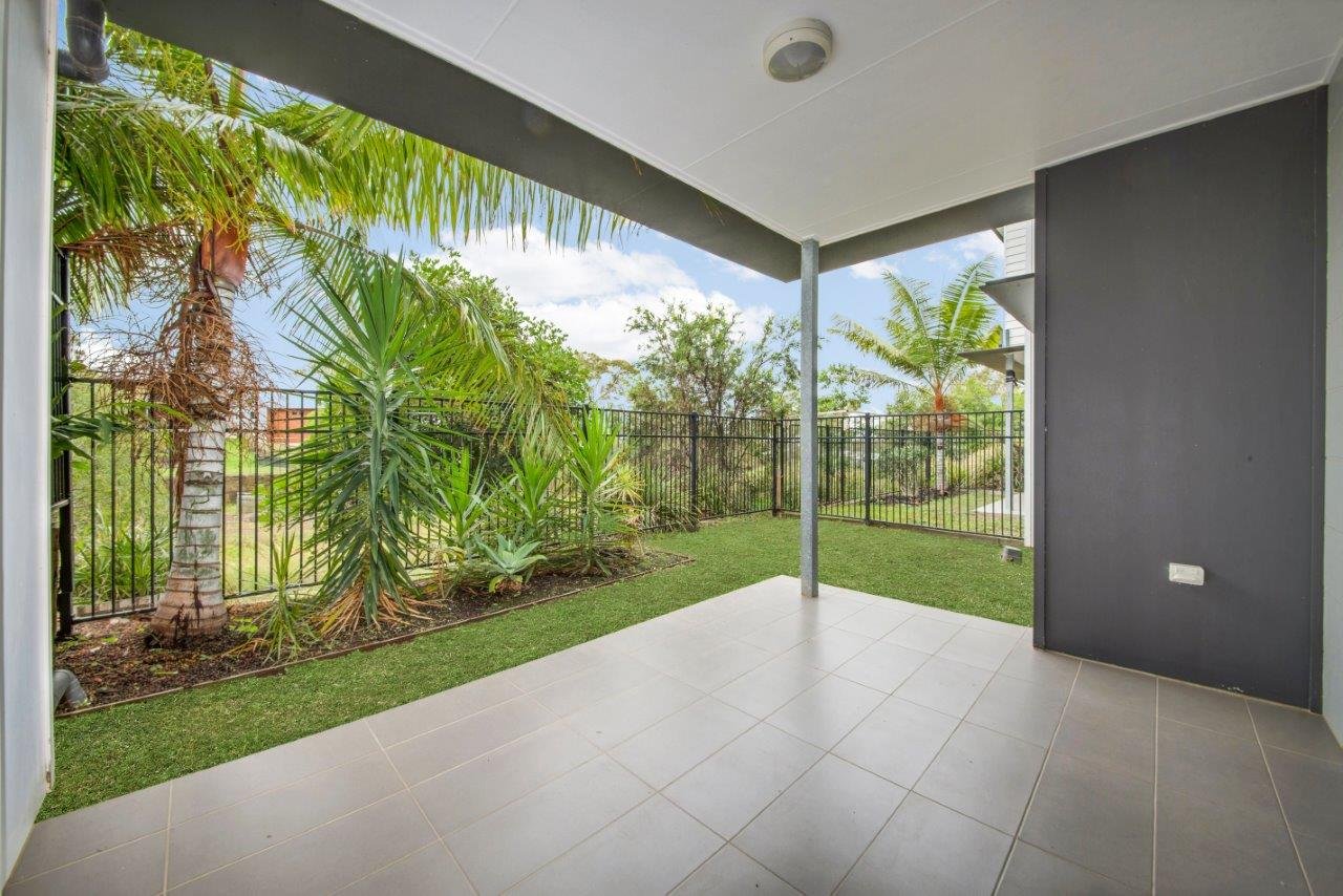 32/42 GLEN EDEN Drive GLEN EDEN 5