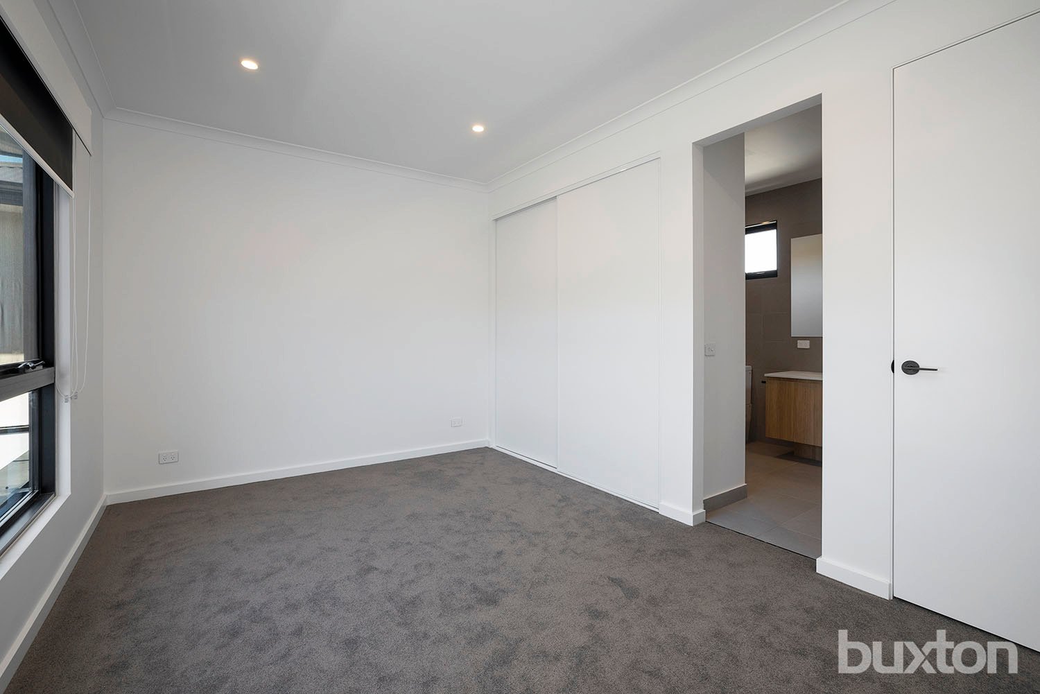 Gallery: 3/243 Nepean Highway