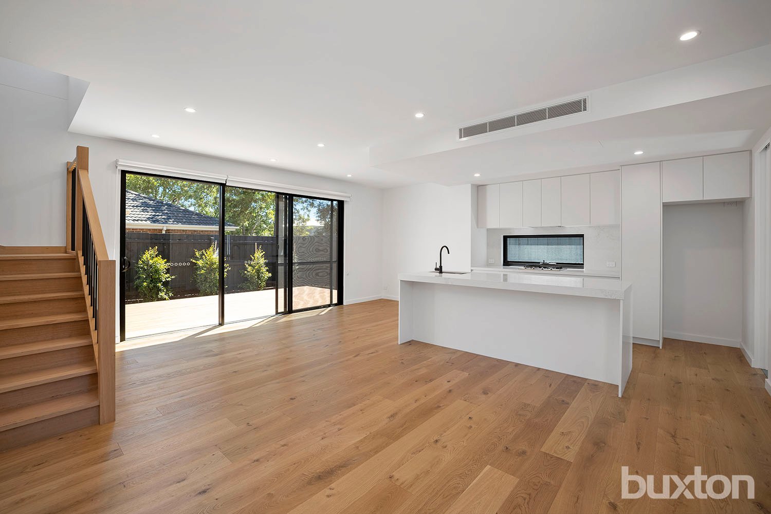 Gallery: 3/243 Nepean Highway