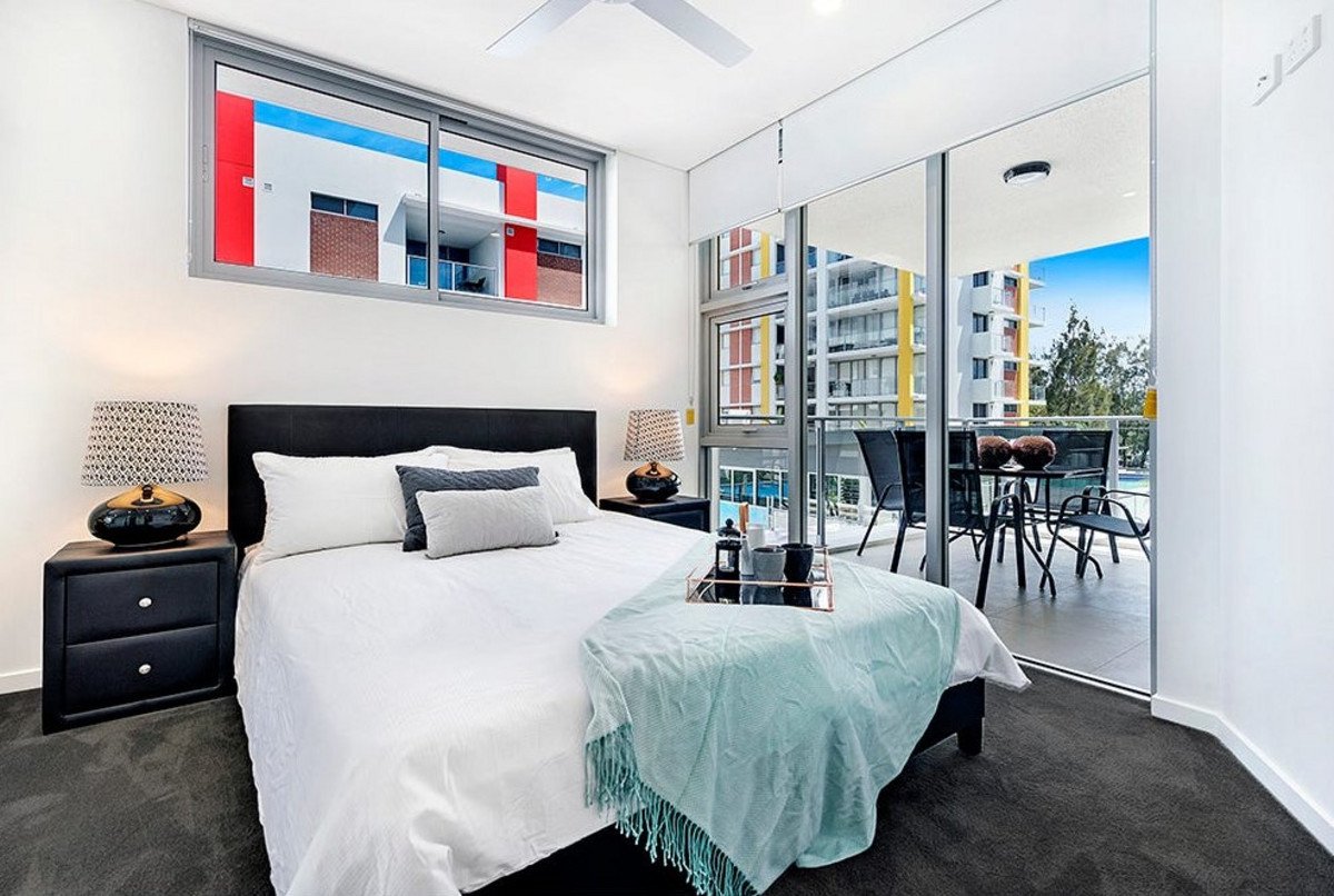 324/33 Lakefront Crescent Varsity Lakes 6