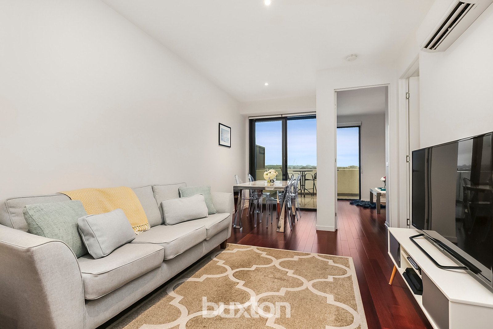 Gallery: 324/660 Blackburn Road