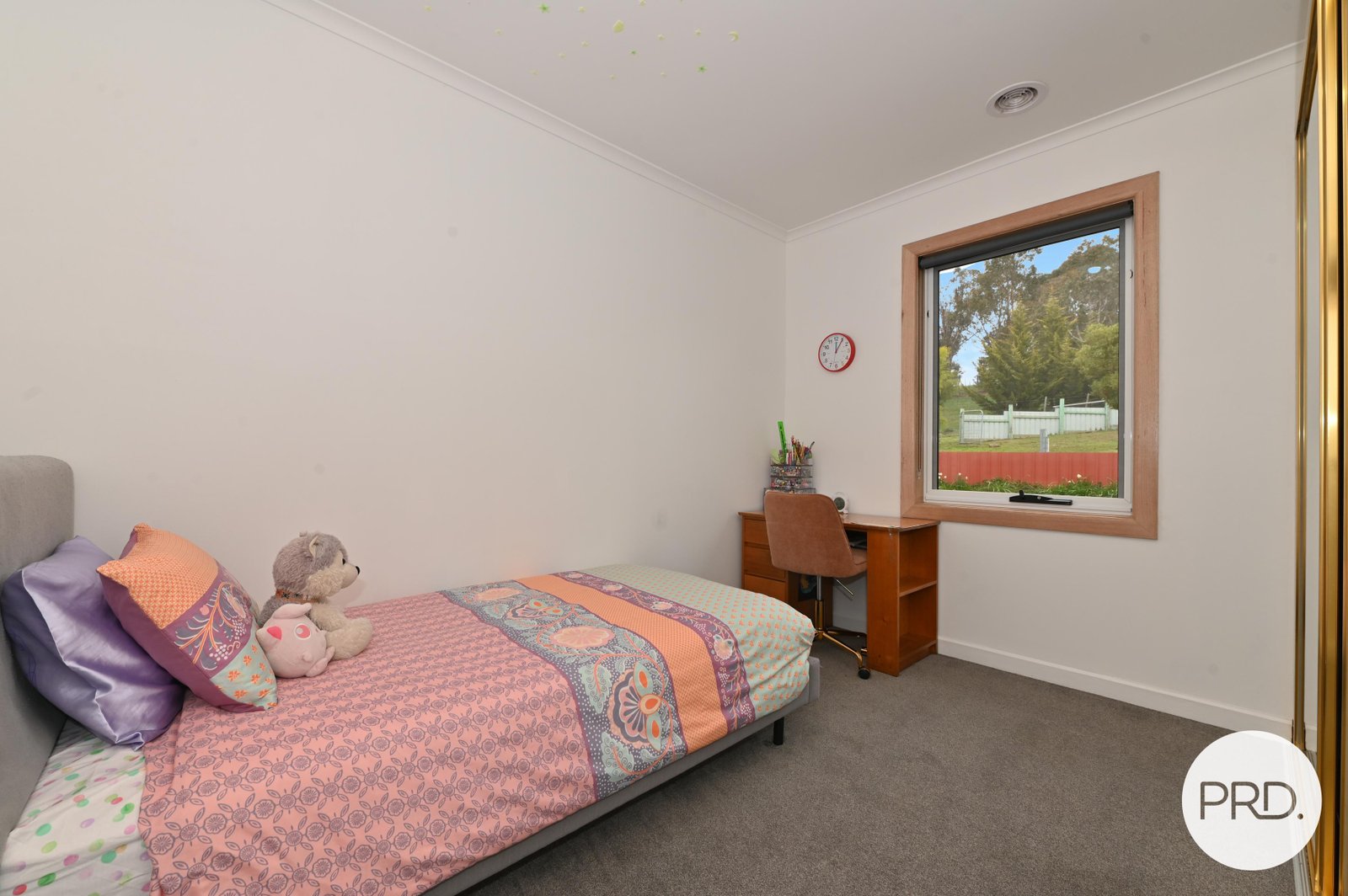 3247 Lyell Highway ROSEGARLAND 10
