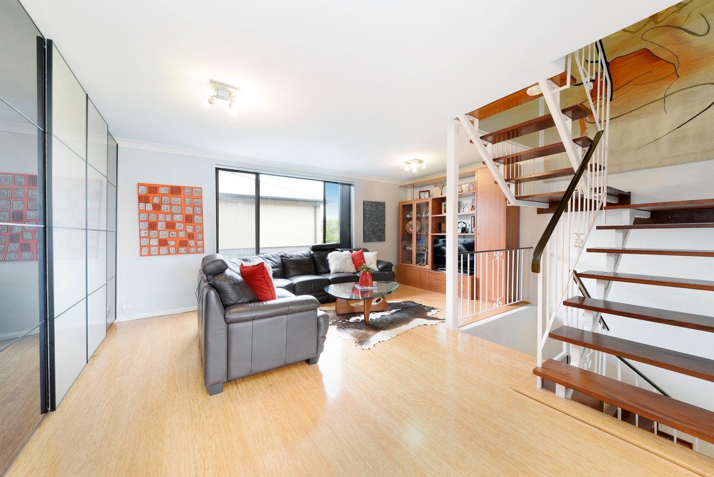 3/25-27 Harbourne Road KINGSFORD 1