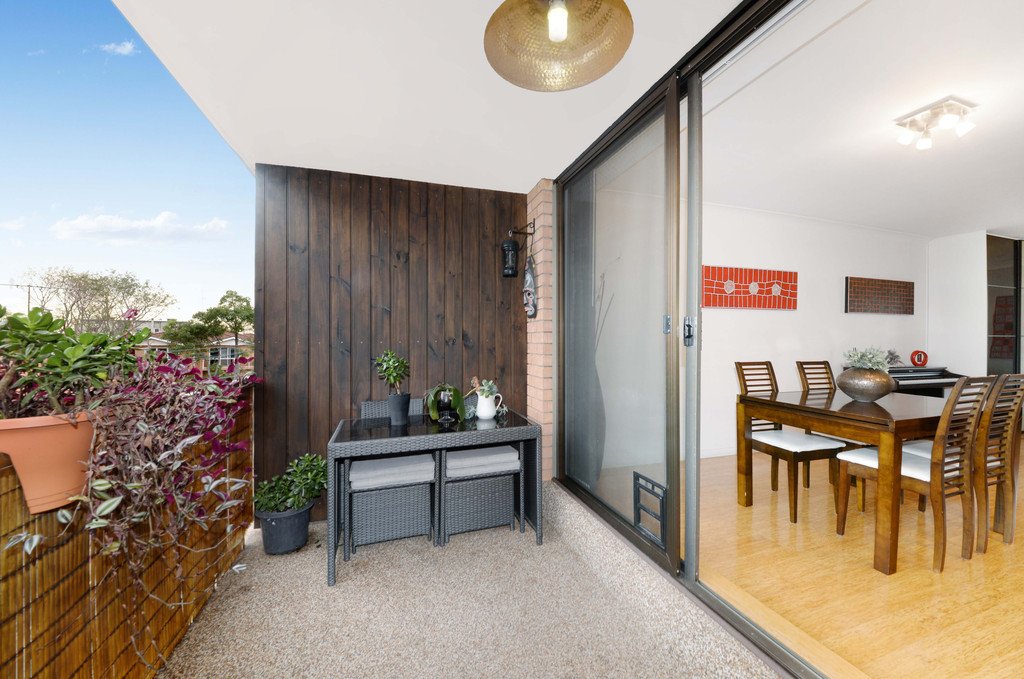 3/25-27 Harbourne Road KINGSFORD 5