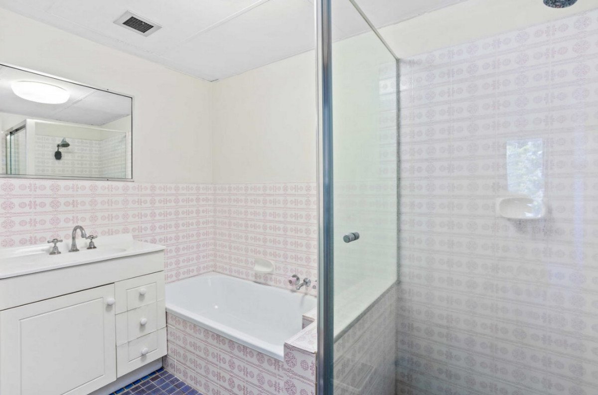 3/25-27 Hooper Drive Currumbin 9