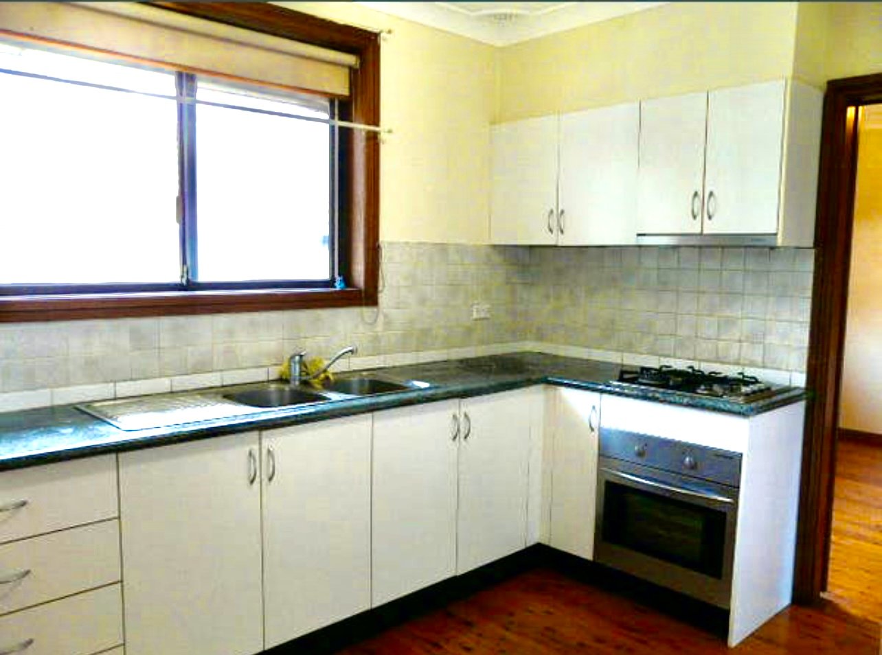 3/25 Bassett Street HURSTVILLE 6