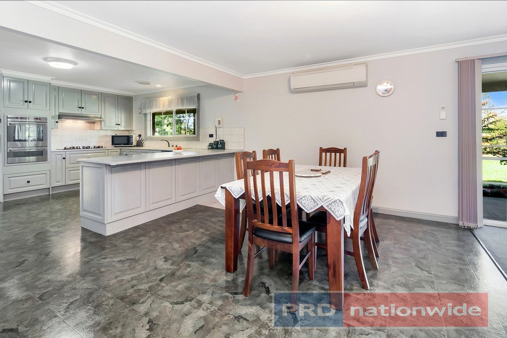 325 Clunes - Creswick Road CLUNES 4