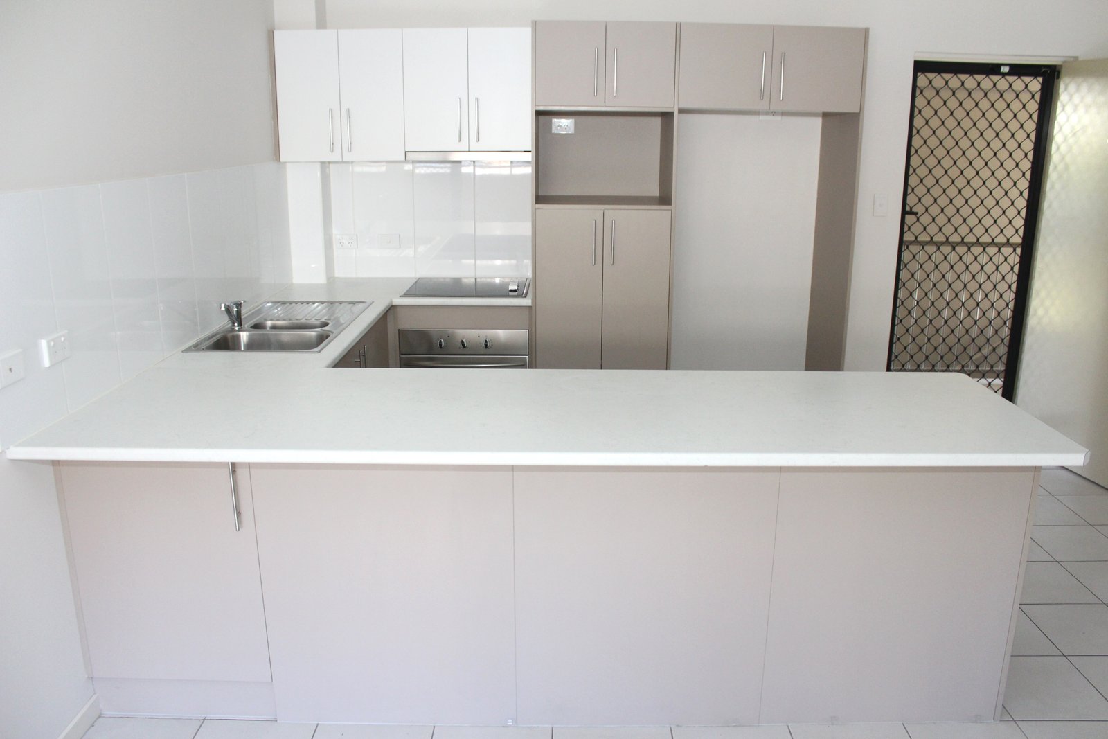 3/25 Railway Pde  NUNDAH 2