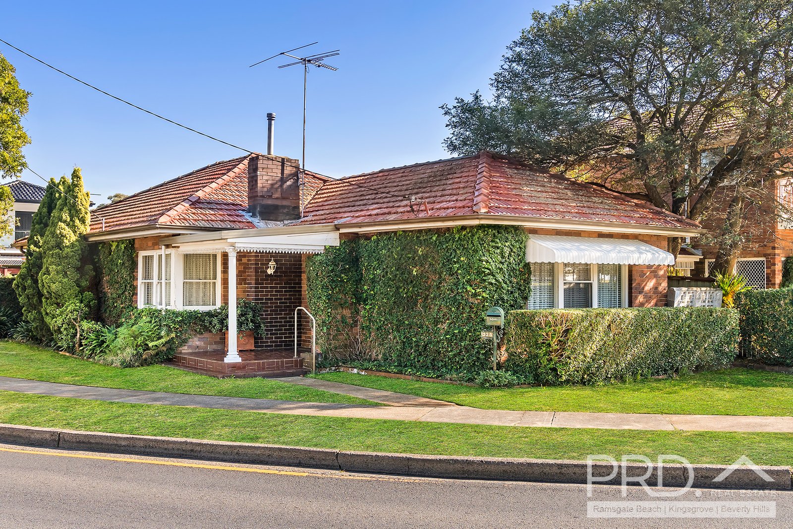 325 The Grand Parade (Cnr Sandringham St)  SANS SOUCI 1