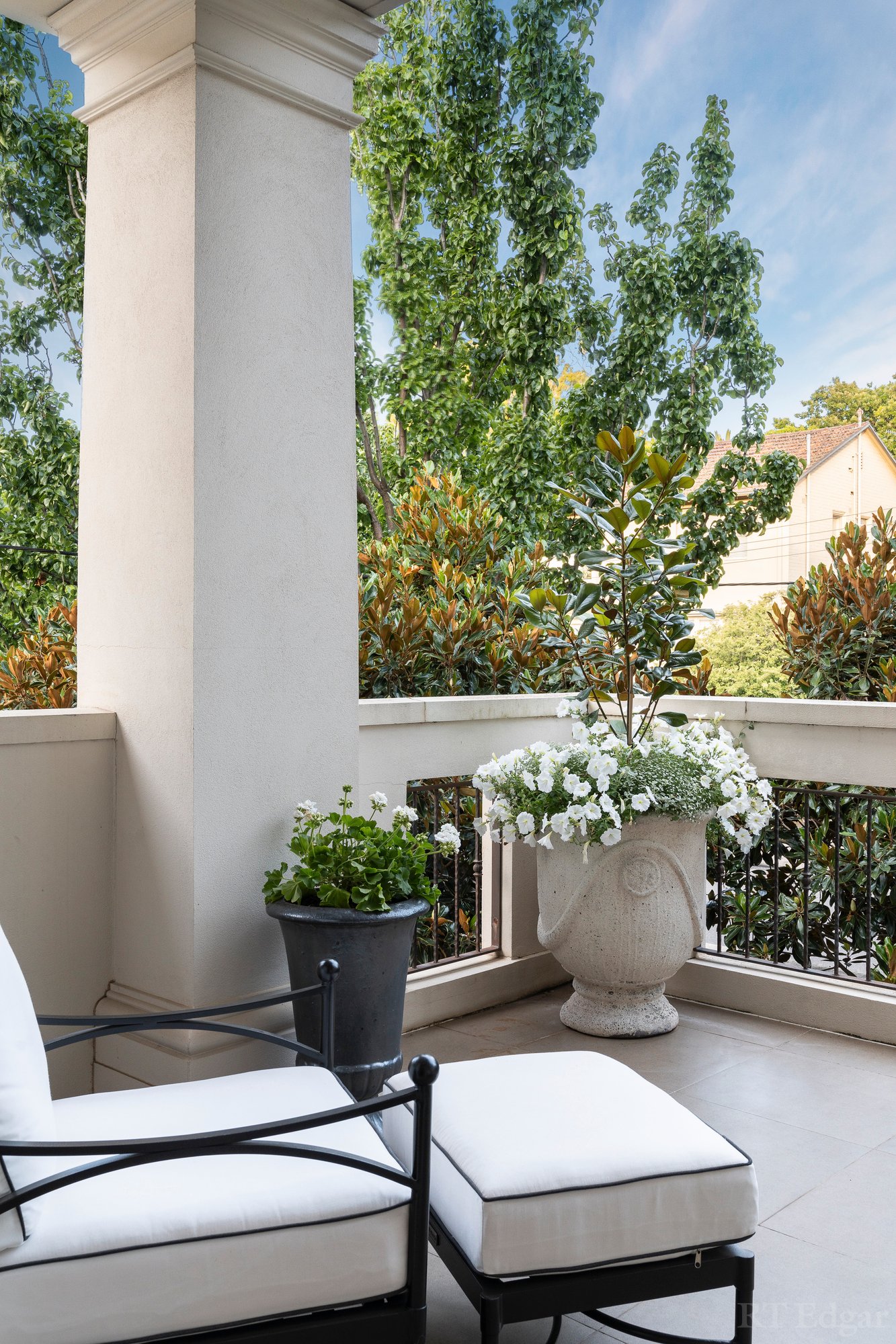 Real Estate and Property in 3/25 Tintern Avenue, Toorak, VIC