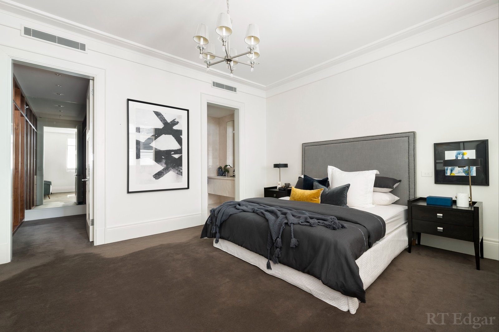 Real Estate and Property in 3/25 Tintern Avenue, Toorak, VIC