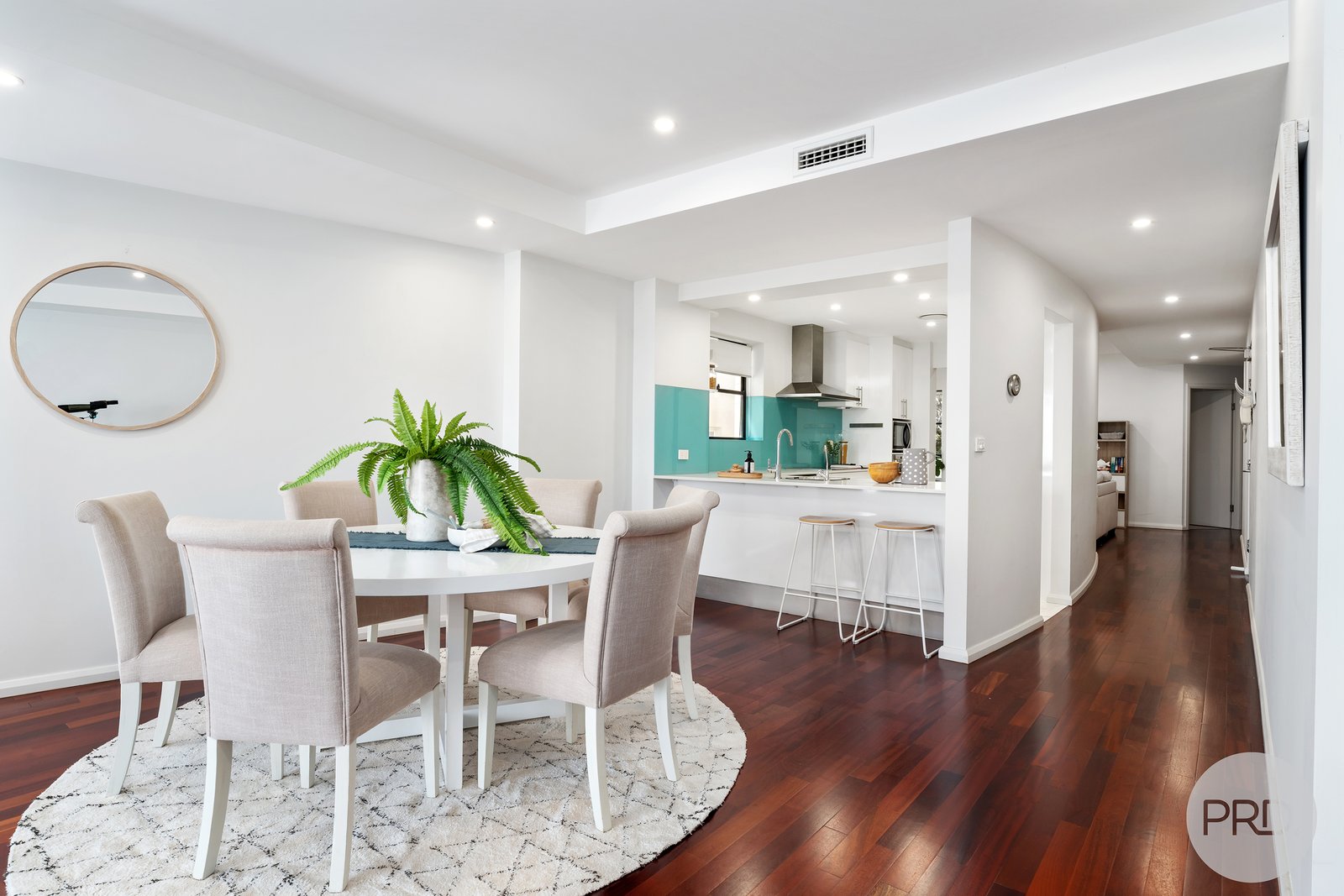 3/25 Tomaree Street NELSON BAY 6