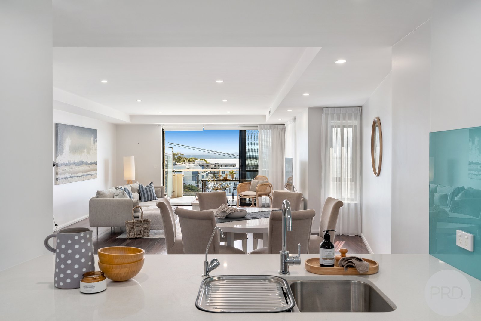 3/25 Tomaree Street NELSON BAY 8