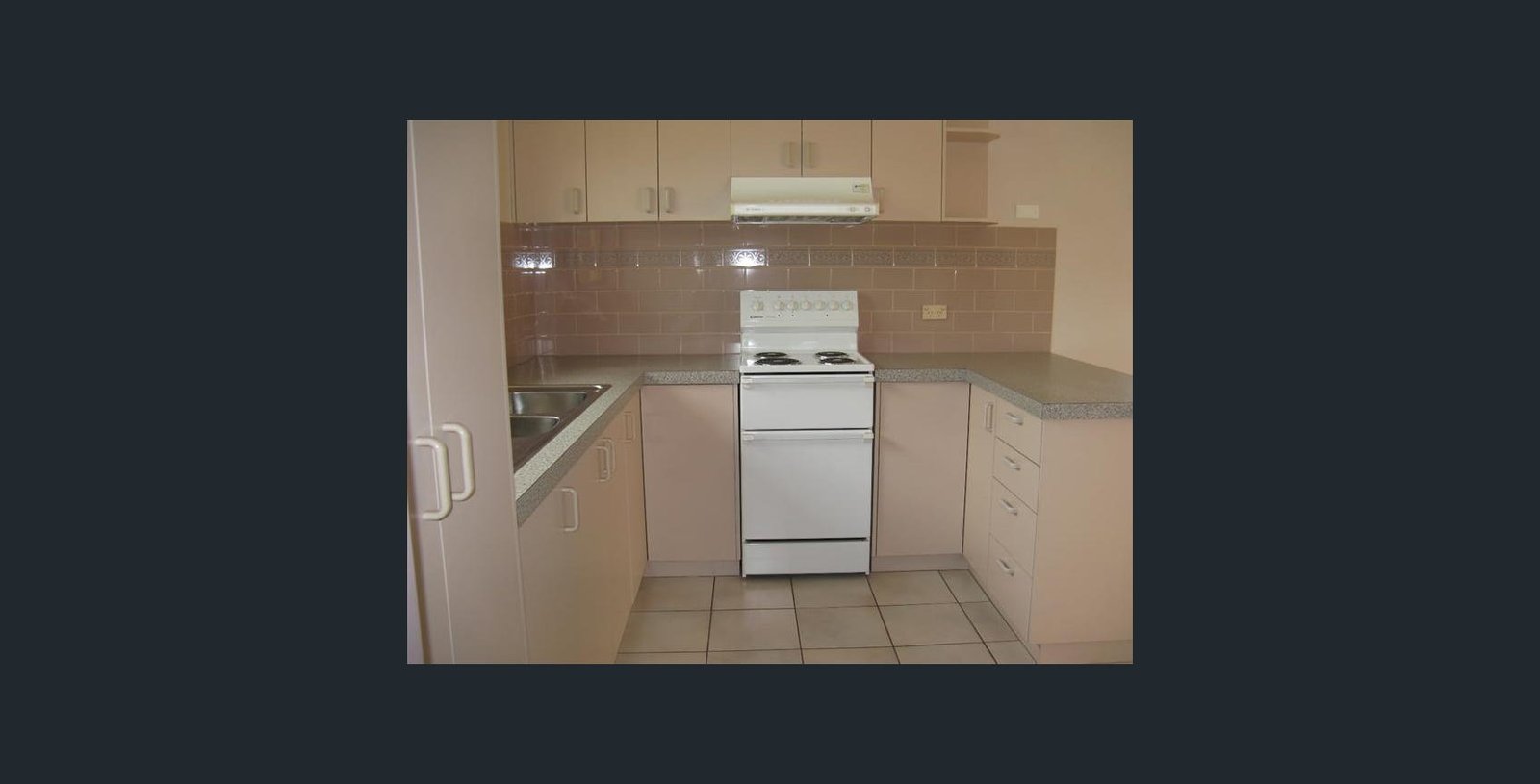 Real Estate and Property in 3/25 Vicarage Road, Leopold, VIC