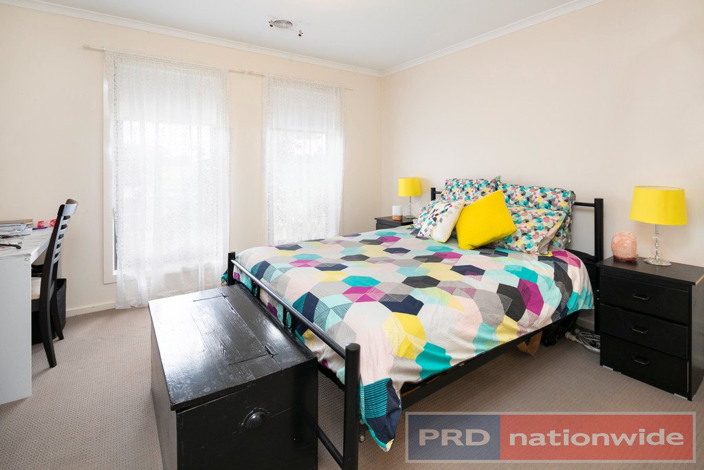 325 Vickers Street SEBASTOPOL 4