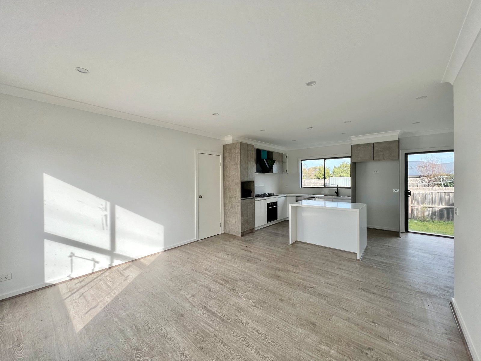 Gallery: 3/25 Warrawee Avenue