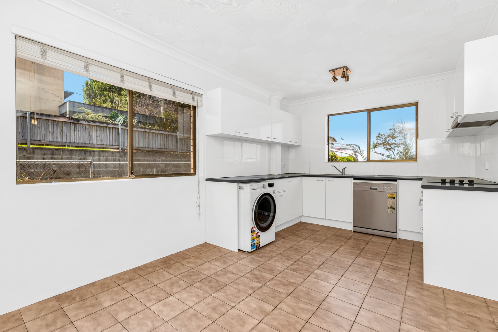 3/25 Westacott Street NUNDAH 4