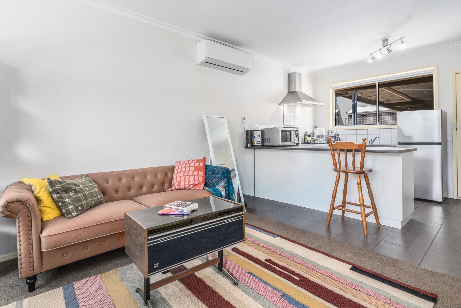 Gallery: 3/250 Pakington Street