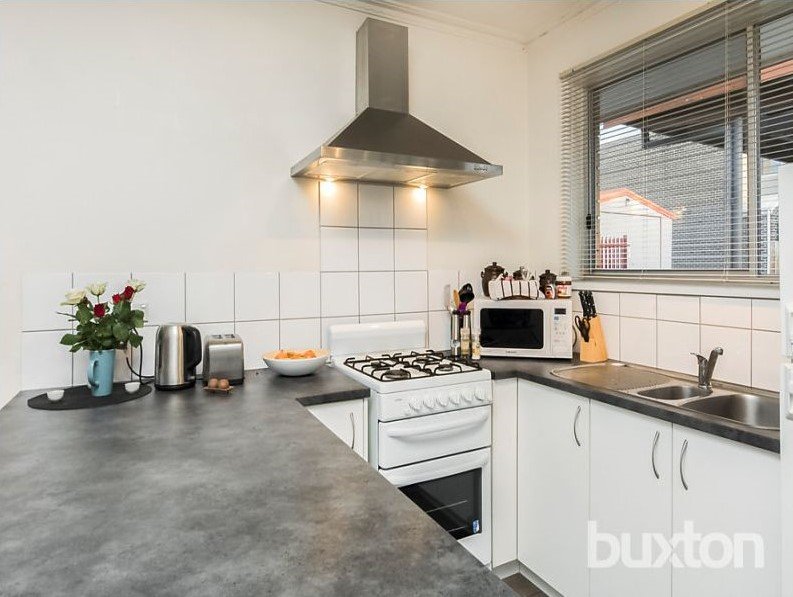 Gallery: 3/250 Pakington Street