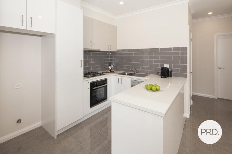 3/252 Humffray Street North BROWN HILL 4