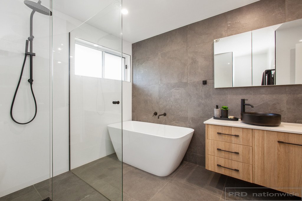 326 Black Hill Road BLACK HILL 5