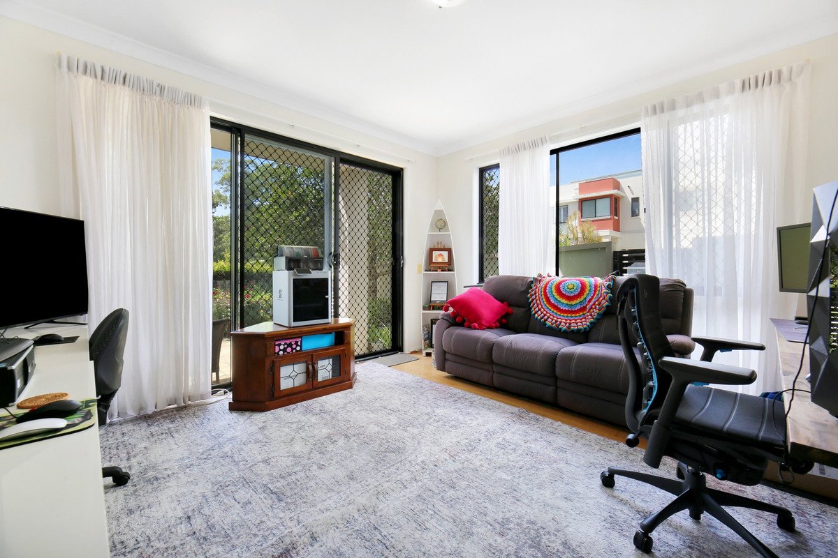 3/26 Castello Circuit Varsity Lakes 20