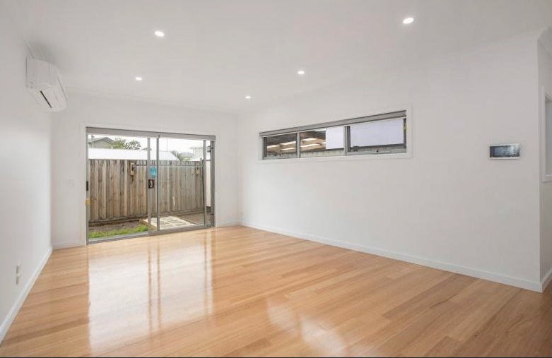 Gallery: 3/26 Castley Crescent
