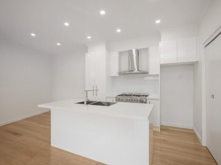 Gallery: 3/26 Castley Crescent