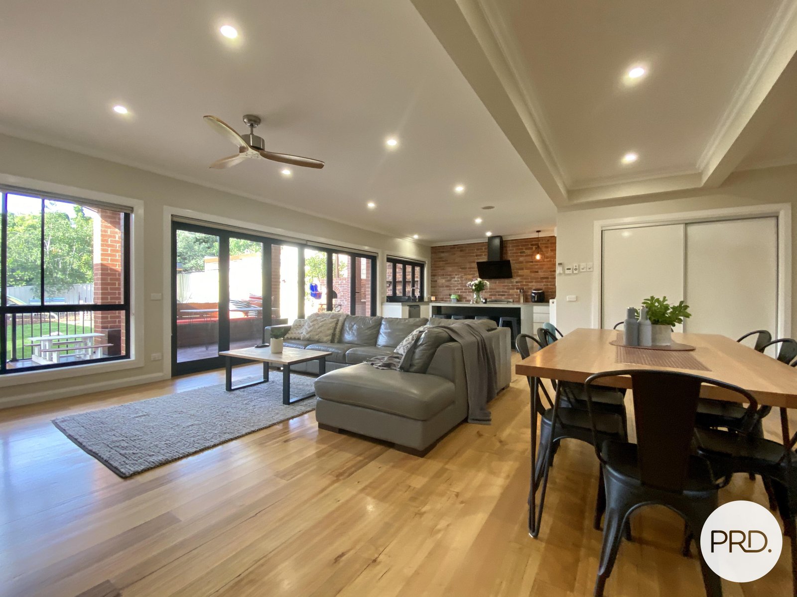 326 Donovan Street EAST ALBURY 3