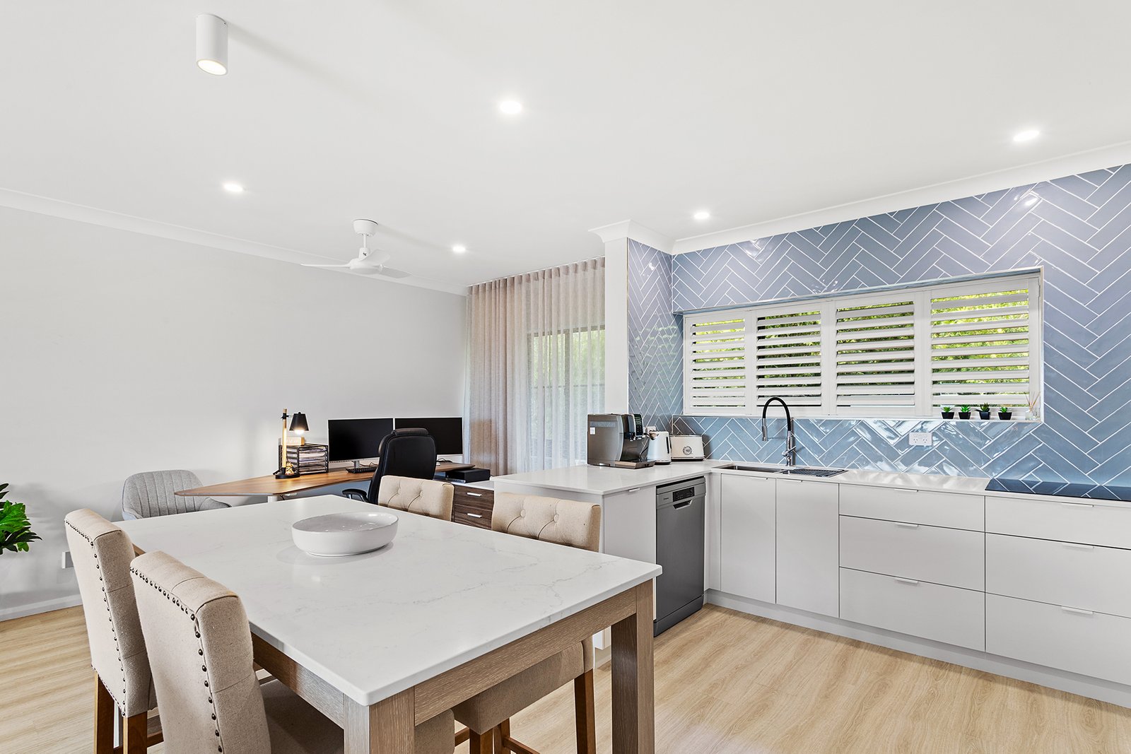 32/6 Eshelby Dr  CANNONVALE 4