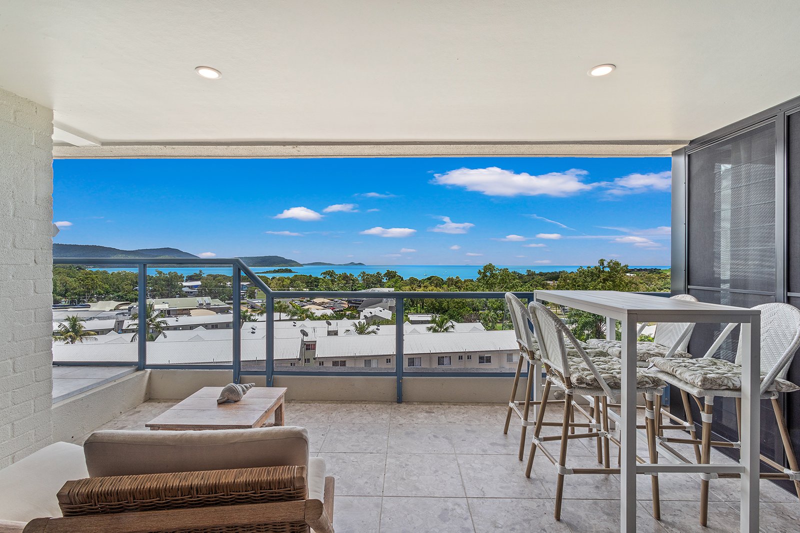 32/6 Eshelby Dr  CANNONVALE 14